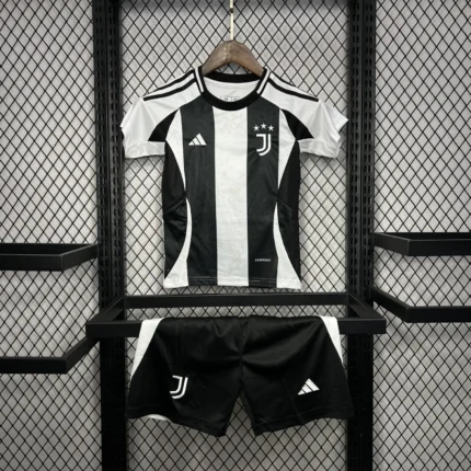 Juventus Home 24-25 kids kit