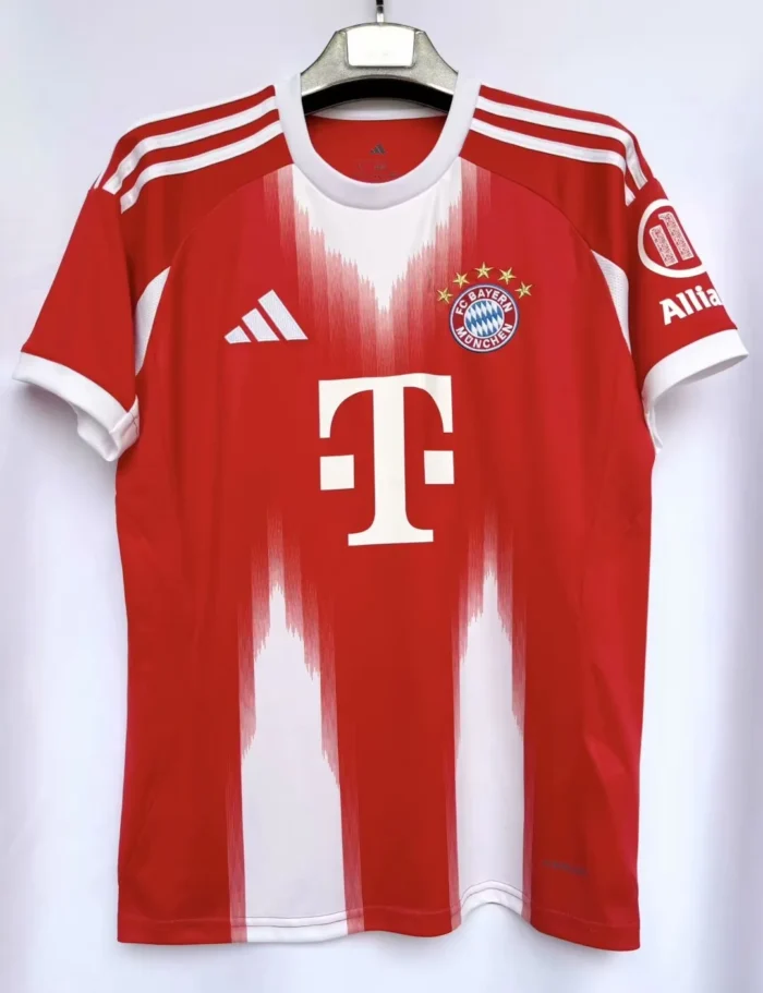 Bayern Munich Home Fans 25-26 Jersey