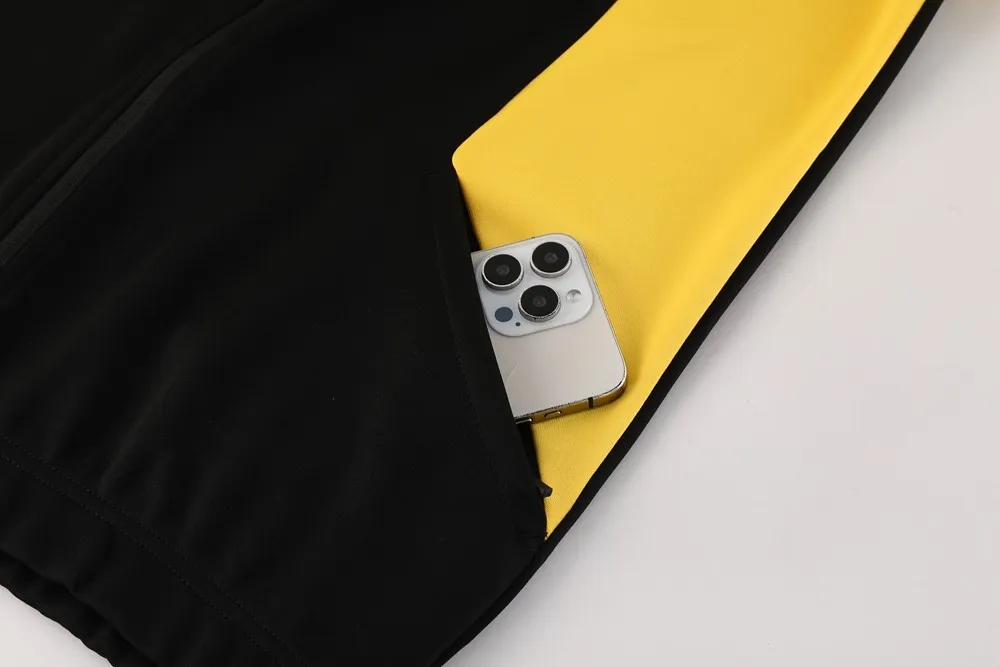 8e56777a30c7b386 Borussia Dortmund Black and Yellow Jacket 25/26 - Image 6