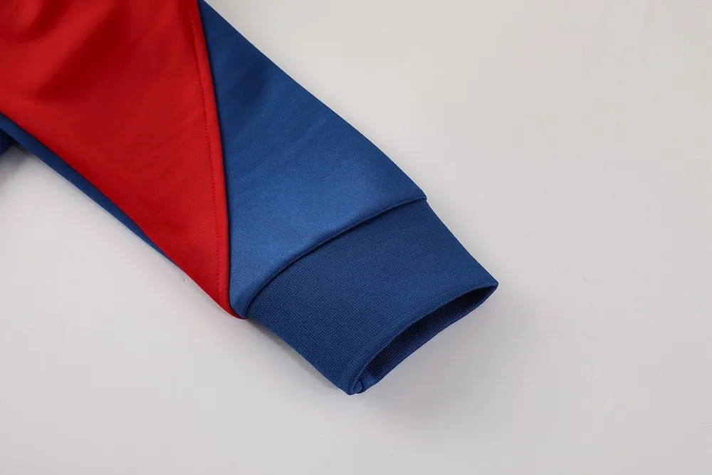 dbb67b21168ed41e PSG Blue Jacket 25/26 - Image 5