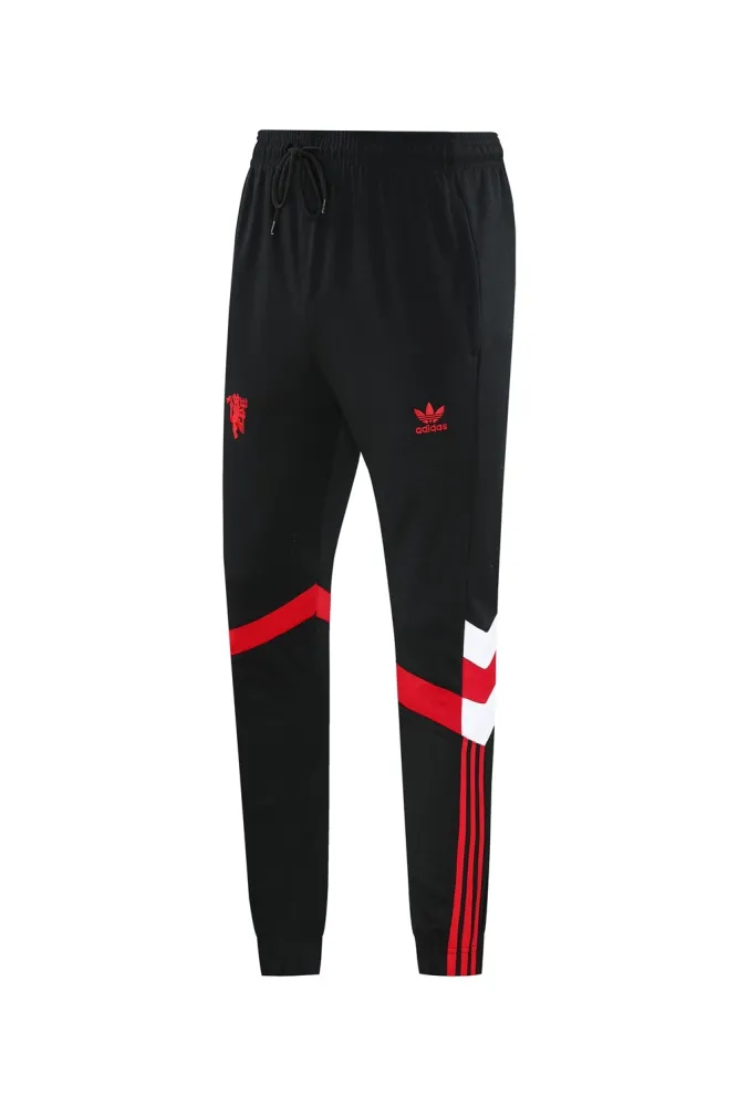 rn-image_picker_lib_temp_f04af8ce-fadc-4aa1-a0df-daaf2ff0e4bb_1024x1024 Manchester United Black Training Suit 2025/26 - Image 7