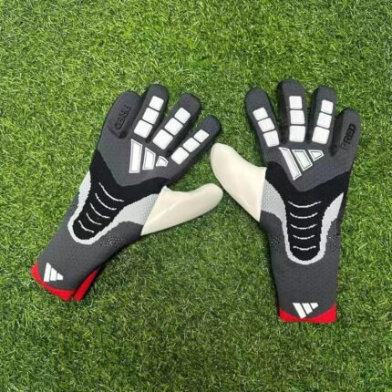 Adidas Predator Grip Goalkeeper Gloves